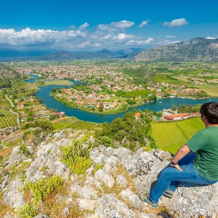 Asli Paradise דליאן