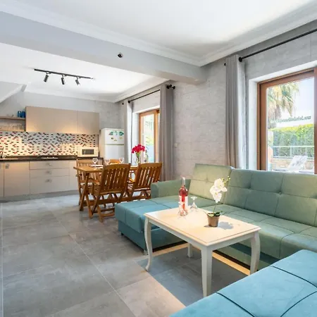 בית נופש Asli Paradise דליאן